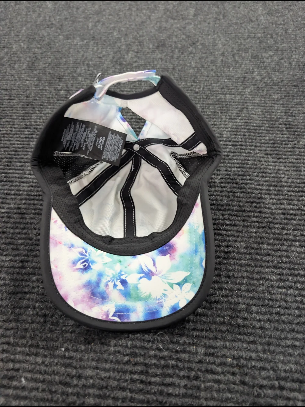 Hurley Trinity Runner Watercolor Floral Cap - White/Multi NWT